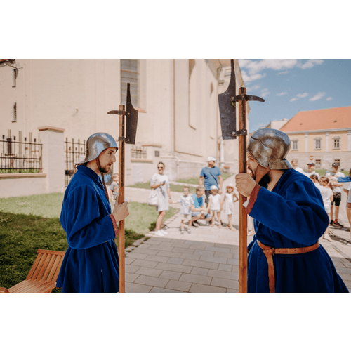 Nočná hliadka – obrázok 7